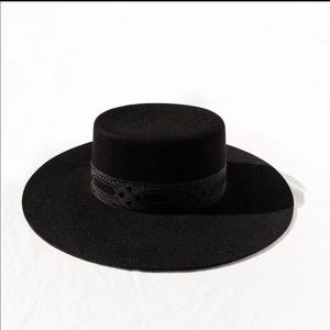 “Sierra” Lack of Color Hat